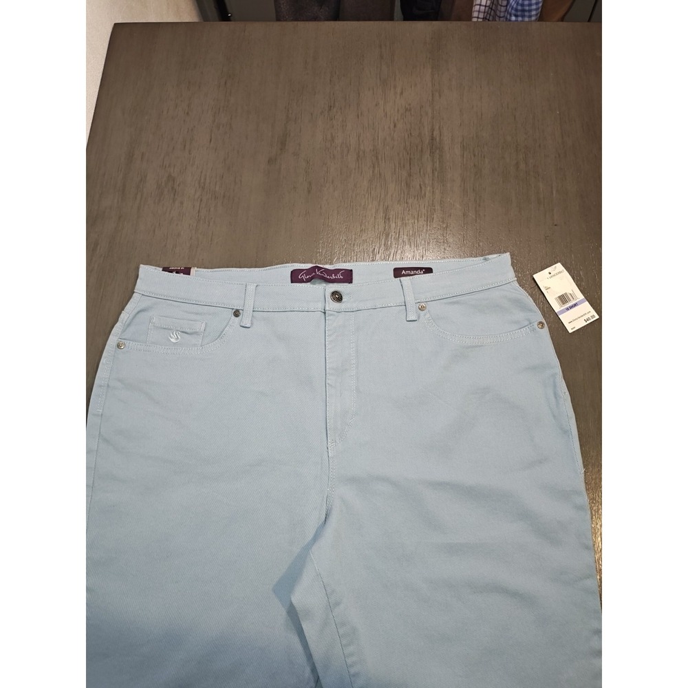 Gloria Vanderbilt Amanda Jeans Womens 18 Short Light Blue Tapered Leg Classic... - Picture 3 of 16
